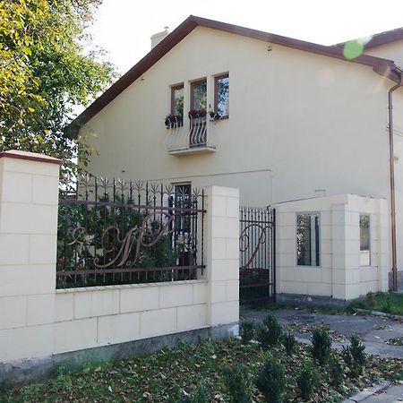 Hotel Mp Львов Экстерьер фото